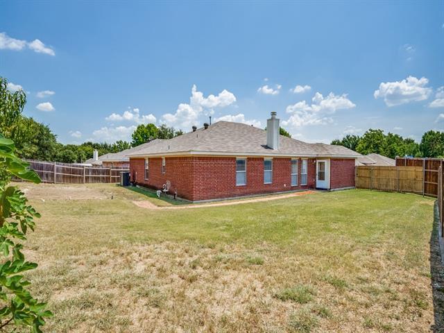 Building Photo - 10820 Edgewater Dr