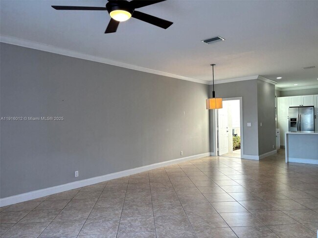 Building Photo - 3748 San Simeon Cir