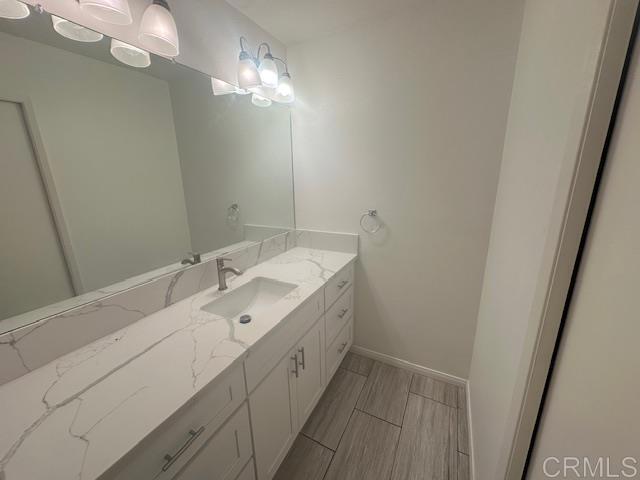 Building Photo - 527 S Sierra Ave