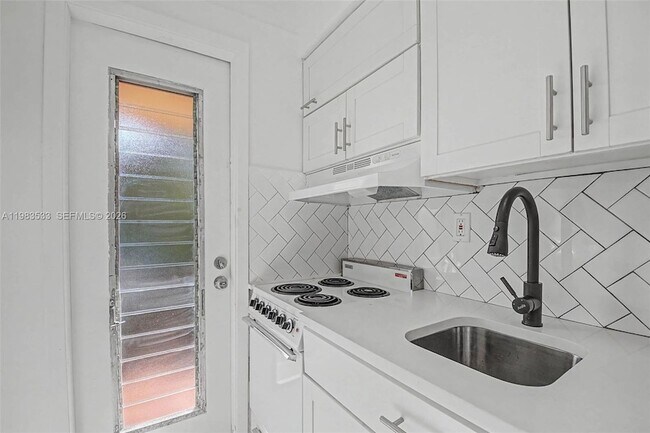 Building Photo - 60 NW 79th St