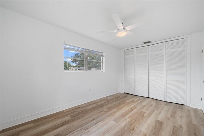 Building Photo - 7701 NW 15th Ct
