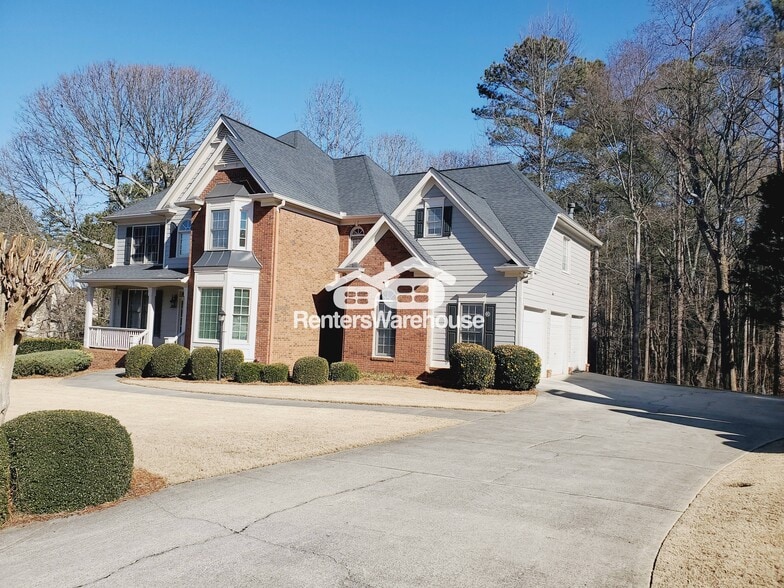 Building Photo - 923 Dual Hall