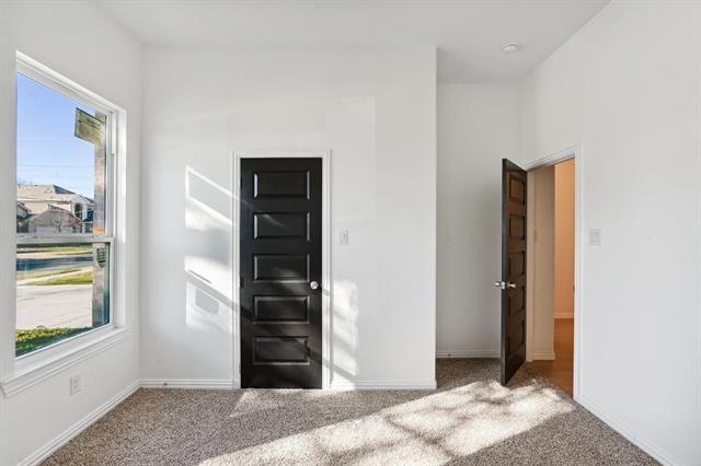 Building Photo - 2114 Spikes St