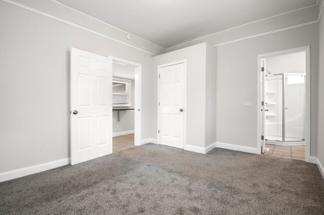 Building Photo - Available Now: Durham Single Family Home