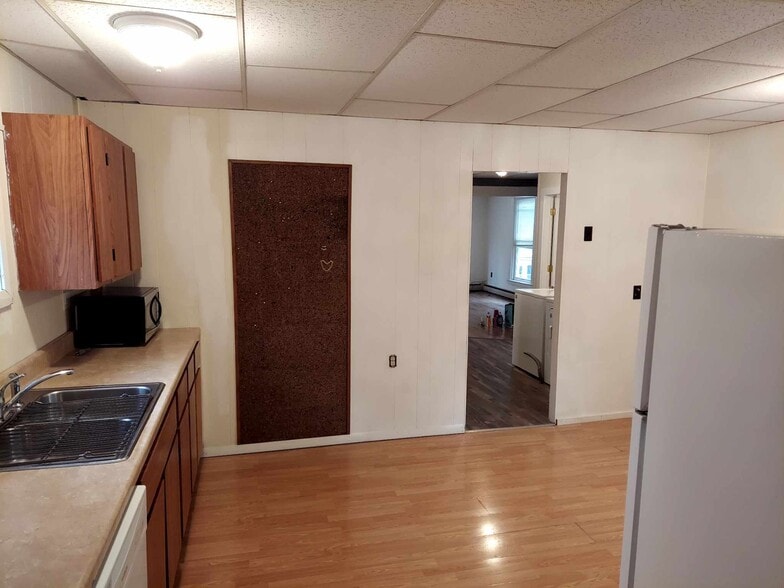 Building Photo - 55 Bradbury St