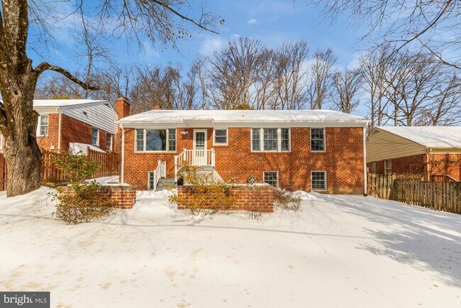 Building Photo - 2736 Stephenson Ln NW