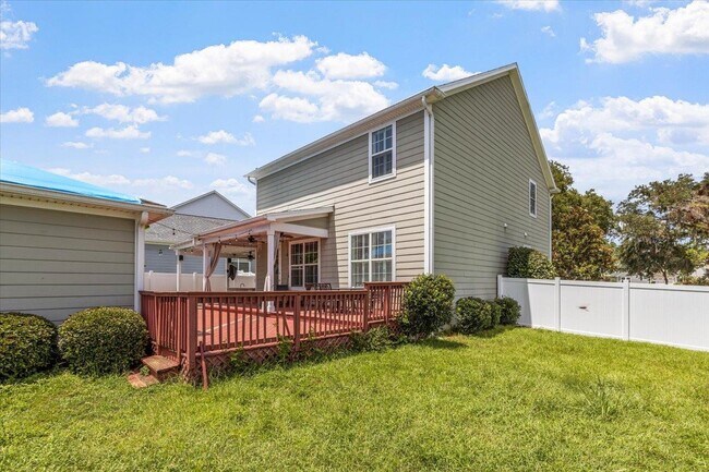 Building Photo - 3190 Coneflower Dr