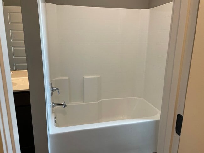 Building Photo - 3 Bedroom Home With Spacious Garage and Fenced Backyard!