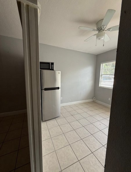 Building Photo - 2725 Uintah Ave