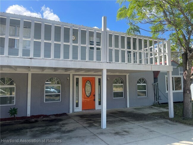 Building Photo - 9125 Markland Ln