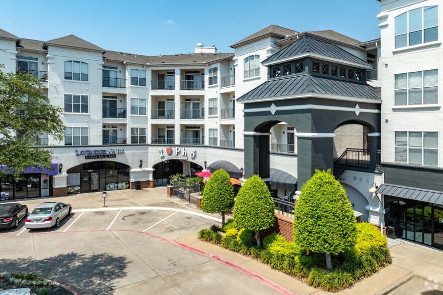 Additional Building View - 75 West