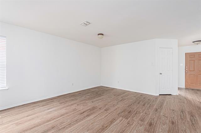 Building Photo - 9940 Dartmouth Dr