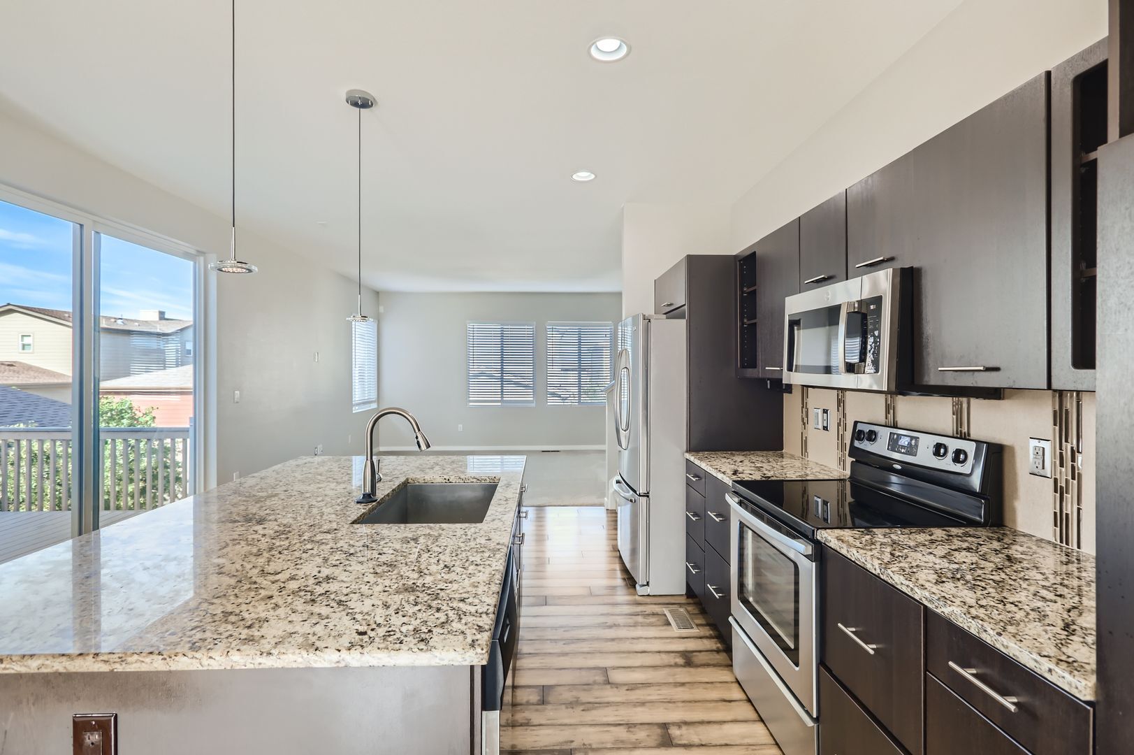 Building Photo - 3344 Cranston Cir