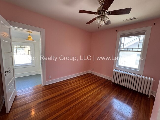 Building Photo - Large Raleigh Court Home on a Corner Lot