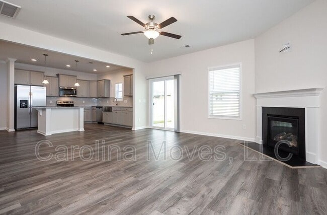 Building Photo - 124 Strongridge Trl