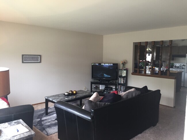 Building Photo - 503 N Moreland Blvd