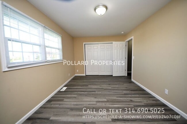 Building Photo - 5 Apache-