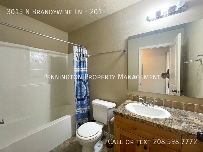 Building Photo - 3015 N Brandywine Ln