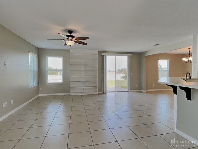 Building Photo - 509 Kestrel Dr