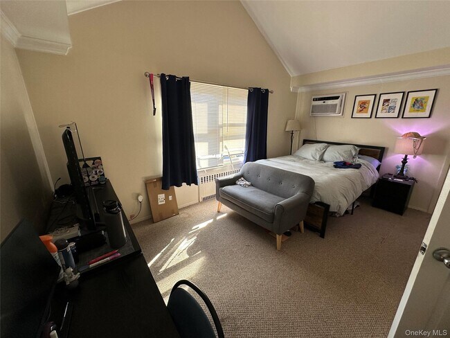 Building Photo - 51 Malone Ave