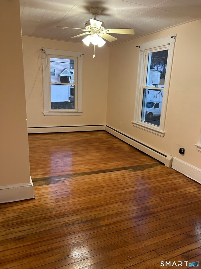 Building Photo - 63 Woodbine St