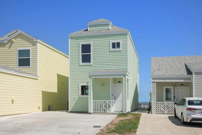 Building Photo - 110 Las Joyas Blvd