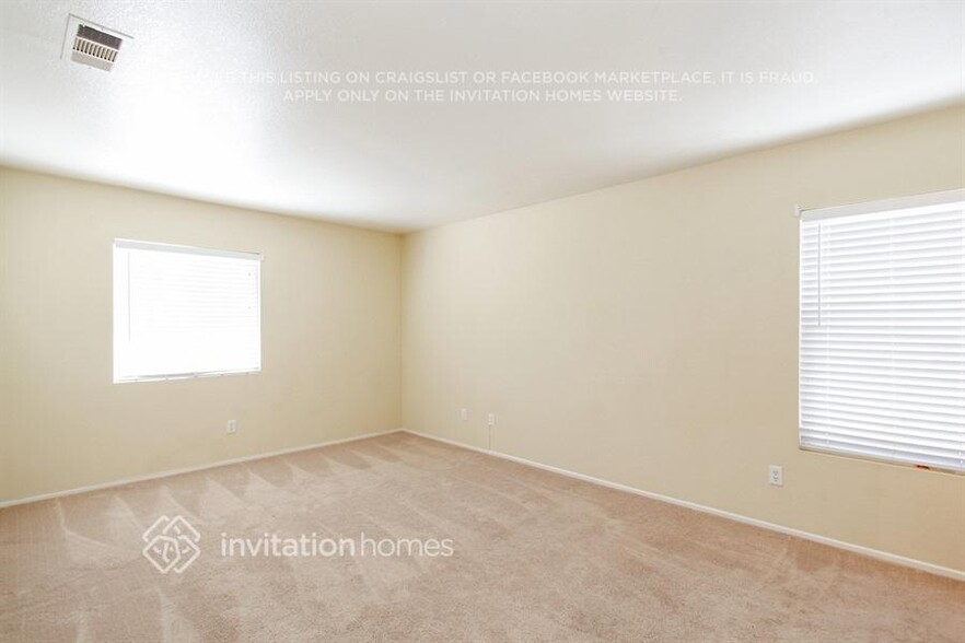Building Photo - 6202 W Avenue J5