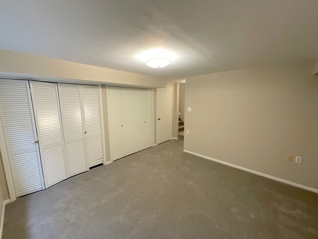 Building Photo - 8214 Steadman Dr