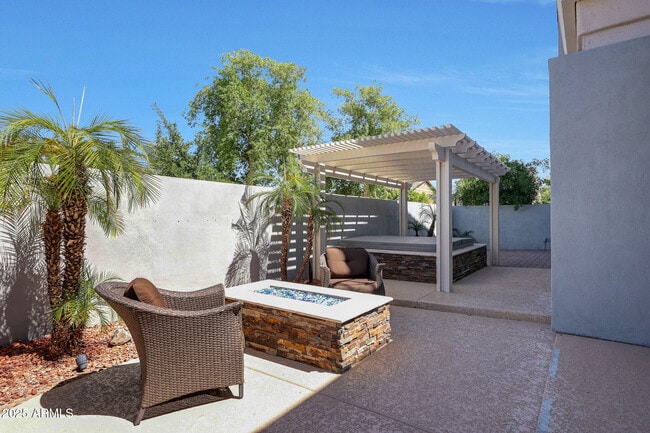 Building Photo - 21134 W Green St