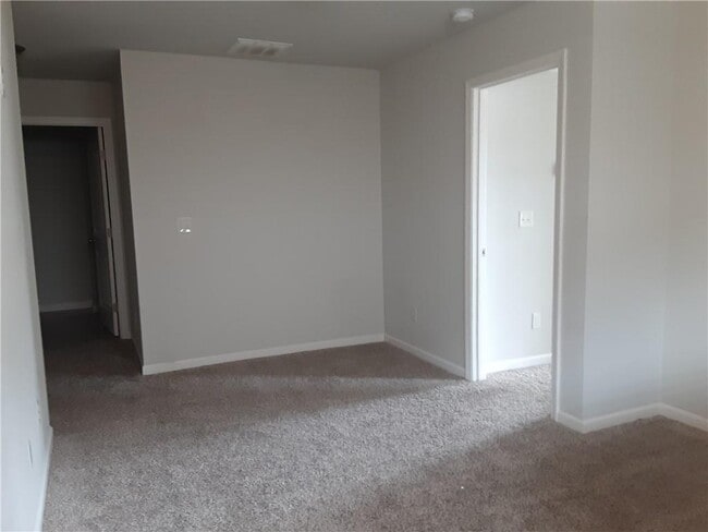 Building Photo - 6512 Crosscreek Ln
