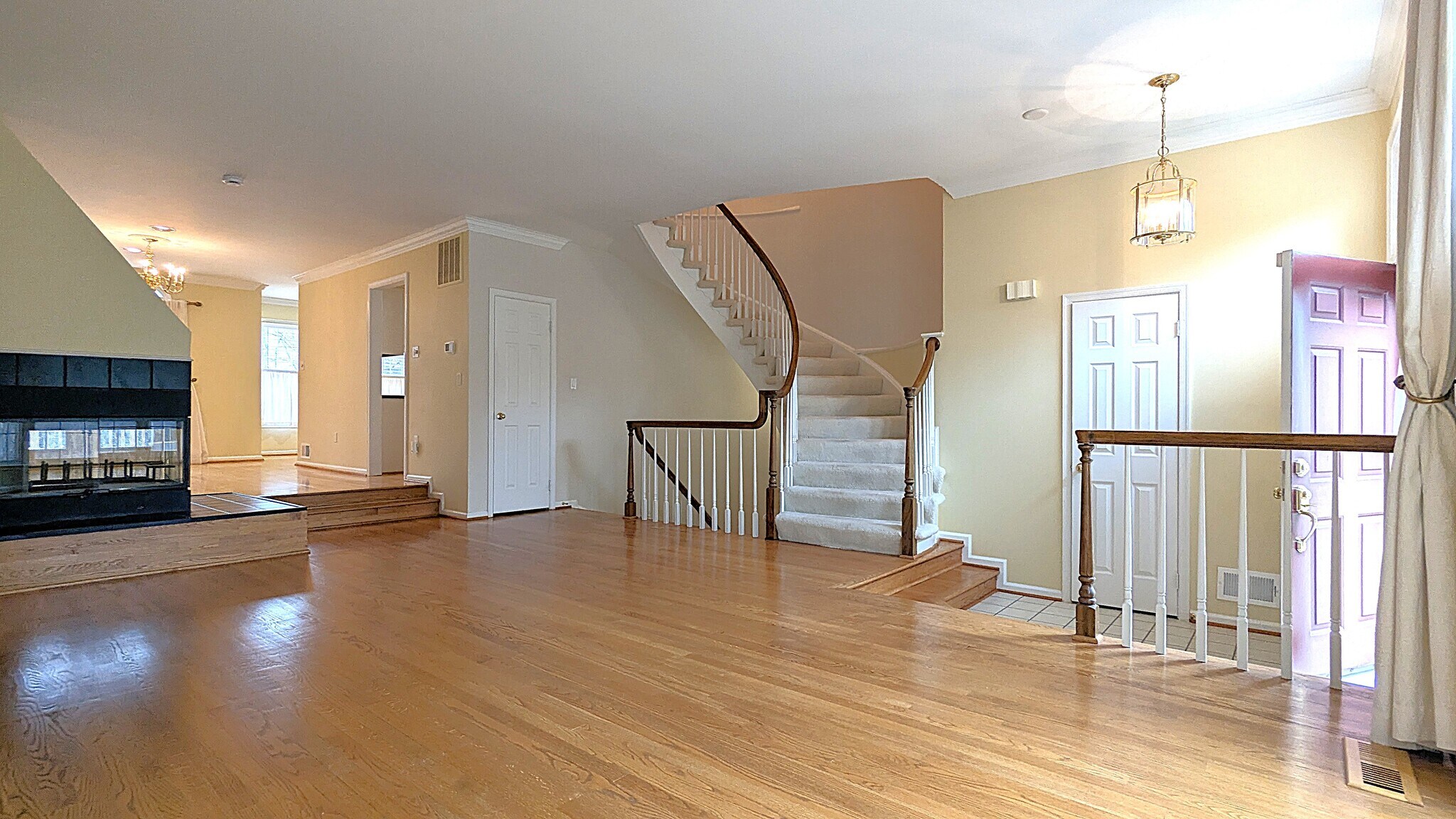 Building Photo - 1379 Heritage Oak Way