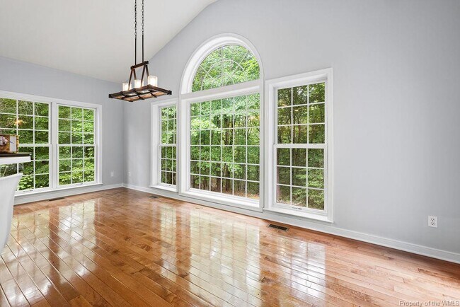 Building Photo - 9388 Ottoway Ct