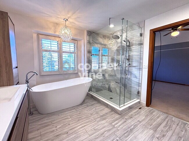 Building Photo - 1197 Clubhouse Dr