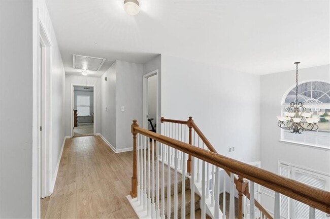 Building Photo - 345 Oxnard Cir SW