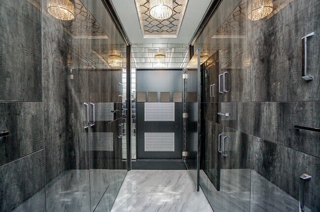 Building Photo - 5711 Sugar Hill Dr