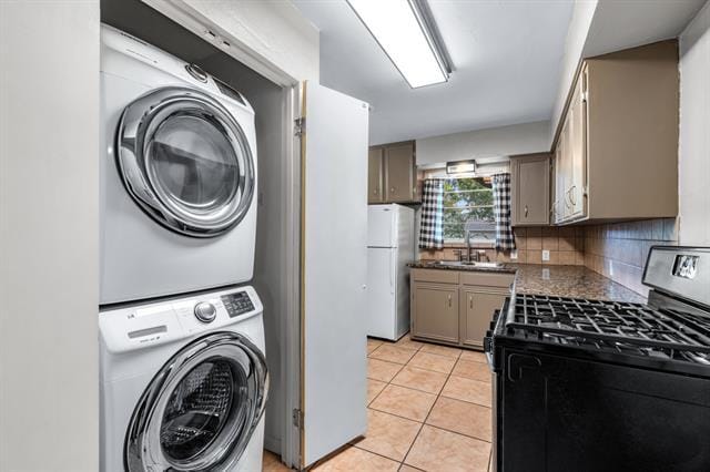 Building Photo - 704 Downing Dr