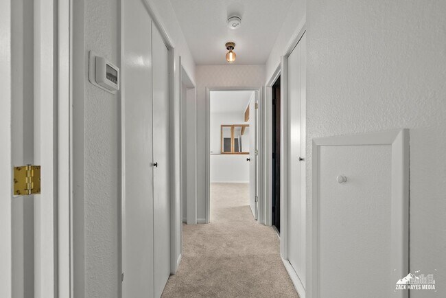 Building Photo - 4071 MacInnes Street