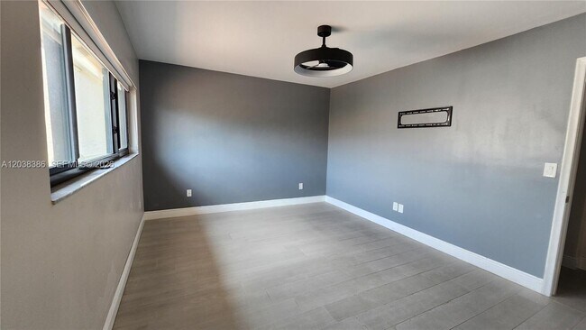 Building Photo - 11425 SW 87th Terrace