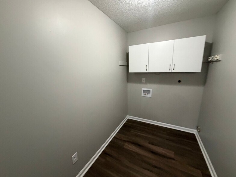 Building Photo - 1535 Teal Wing Ln