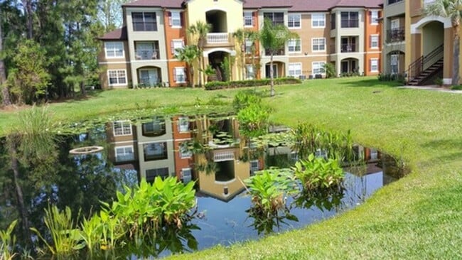 Building Photo - Gorgeous  Forest View, Wood Floors  1/1 condo for RENT @The Crest close to UCF.