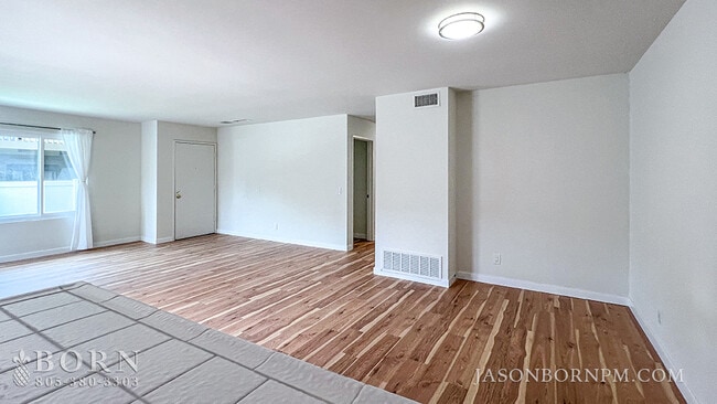 Building Photo - 1109 Catlin St