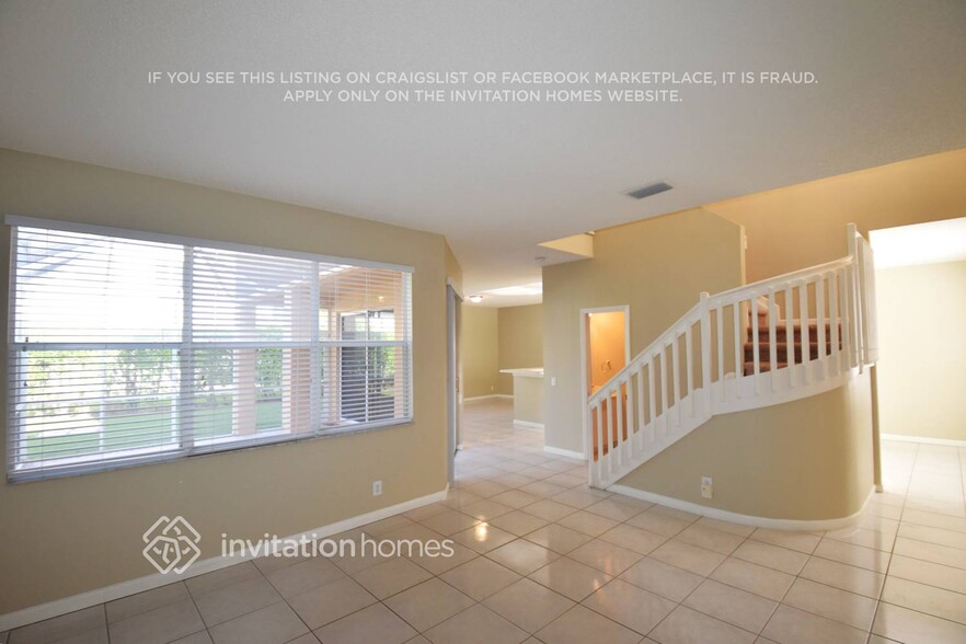 Building Photo - 833 Stanton Dr