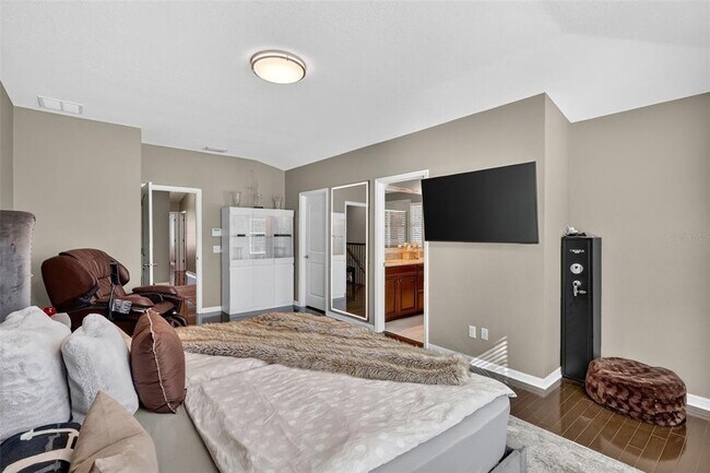 Building Photo - 4999 Oarsman Ct