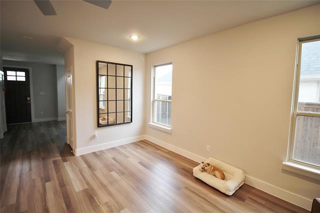 Building Photo - 218 Mockingbird Dr