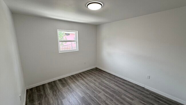 Building Photo - 1063 NW 108th Terrace