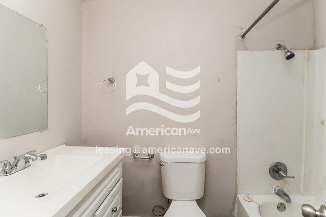 Building Photo - 1514 Edgewood Pl