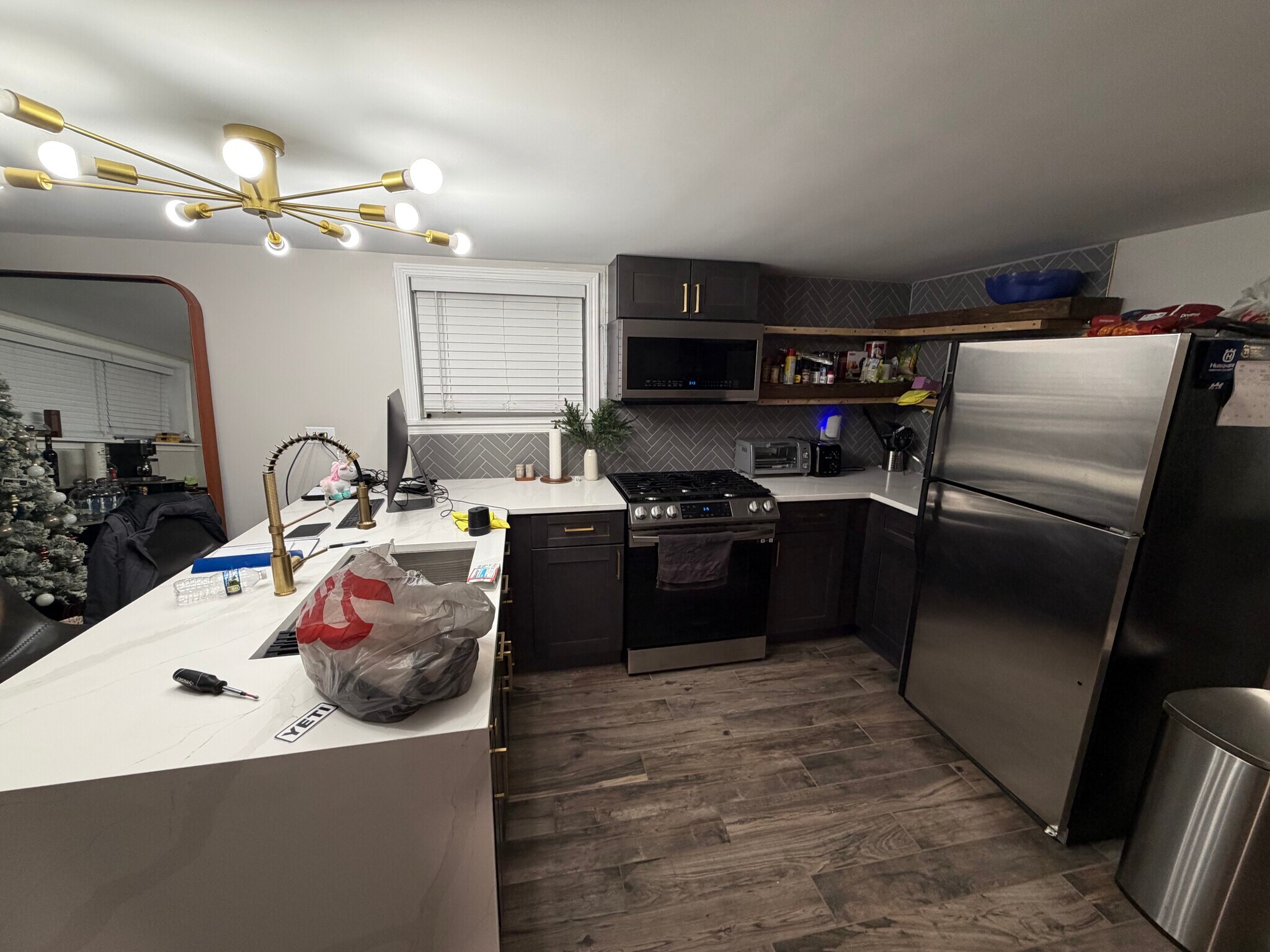 Building Photo - 6022 S Komensky Ave