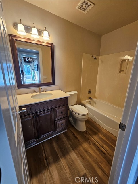 Building Photo - 4481 Wyngate Cir