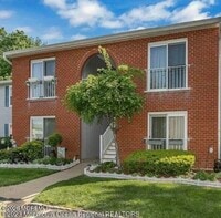 Building Photo - 505 Harding Rd