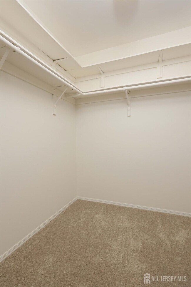 Building Photo - 123 Concordia Cir